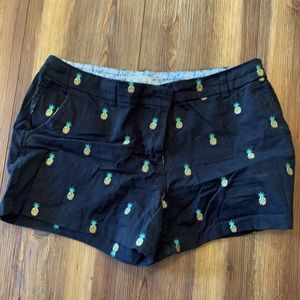 Cambridge pineapple shorts